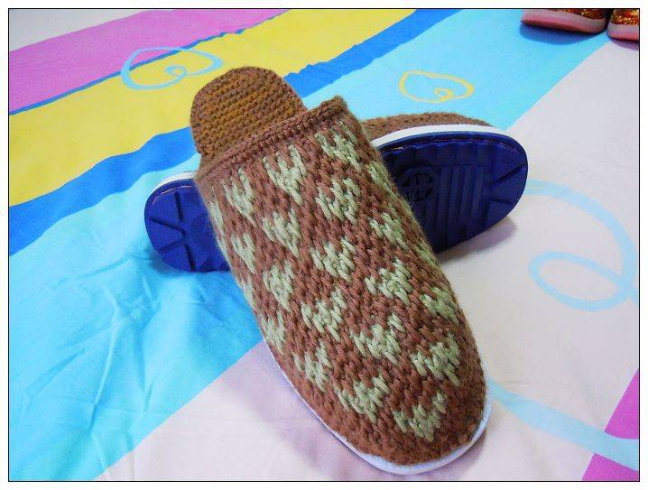 毛线拖鞋编织最详细的图解来了，姐妹们动手造起来！