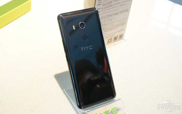 2999元HTC U11 EYEs公布：骁龙652，外置双摄像头