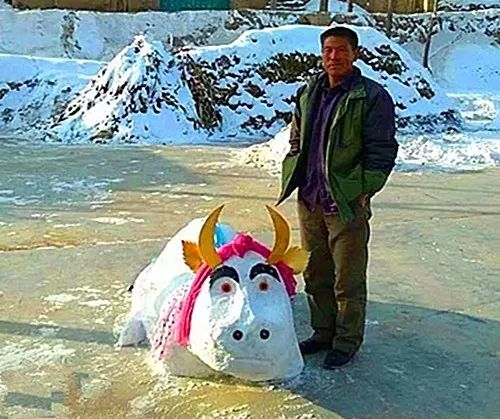Auspicious villager built a Xue Niu on the west, the netizen breathes out continuously farmer artist! 