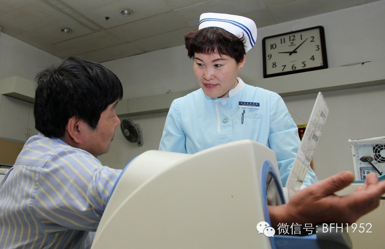北京友谊医院急诊科护士长周健萍被评为北京市优秀护士