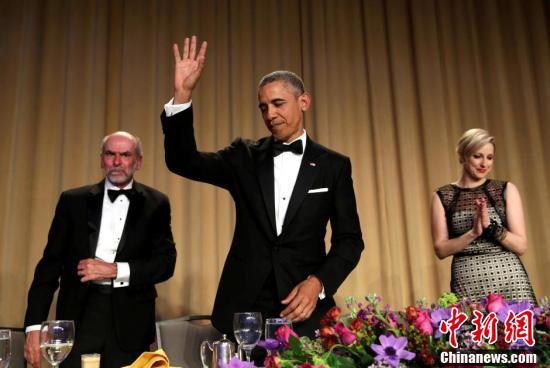 奥巴马的最后一场白宫记者晚宴 致敬科比