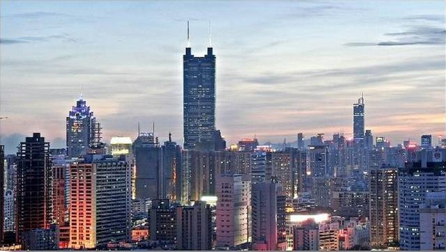 深圳房价5月份暴跌5成，买还是不买？