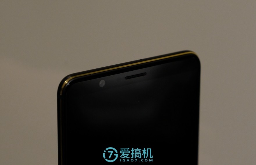 全世界第一款屏下指纹真机！vivo X20Plus屏幕指纹版抢鲜感受！