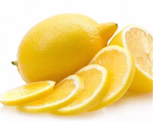 你永远都没了解到，美眉爱柠檬的原因？柠檬水如何泡出正确的方式？