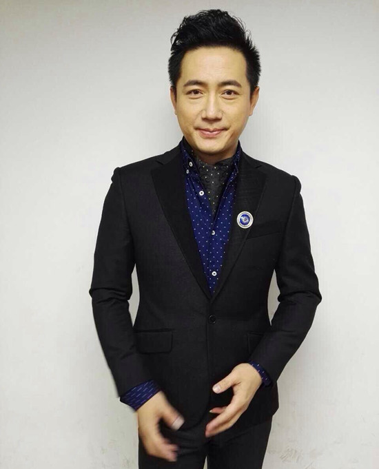 熟悉彭新智的,都听说过他是一个喜欢低调做慈善的人,多年来坚持拿一