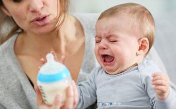 宝宝不喜欢奶瓶，对照一下是不是你的过失导致的