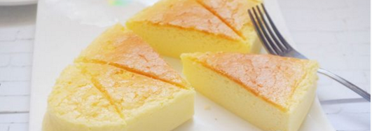 为家人和朋友做一个造型简单，口感细腻的日式轻乳酪蛋糕