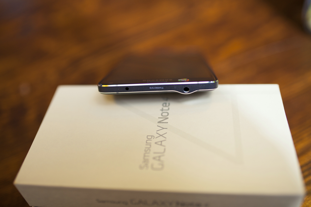 一代經典三星note4图赏:拆式充电电池成绝响