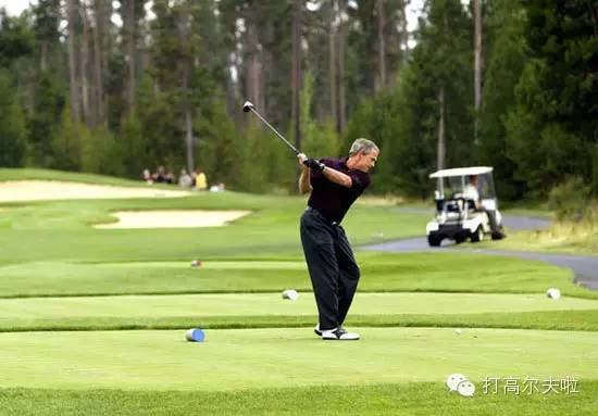 奥巴马迷恋上高尔夫有何隐情？