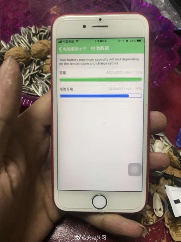 中国人暴改iPhone 6S：4000mAh充电电池续航力超级！