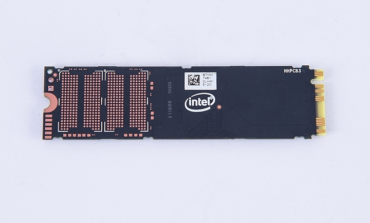 光一般的速度：3200MB/s高速传输！英特尔SSD 760P固态硬盘实测！