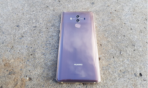 HUAWEI Mate 10 Pro 评测：硬件配置良知手机软件自主创新