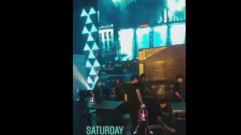 " EXO " " news " 180303 for the portion is handsome now EXO of show of 4 make one's rounds in intense rehearsal