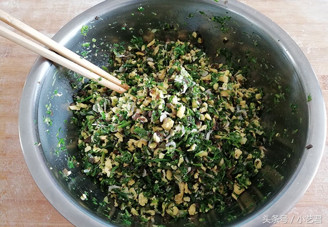 图片[9]-春天来了要吃荠菜饺子 做法简单又美味 试试做给家人吃吧！-起舞食谱网