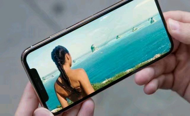 Galaxy S9 PK iPhone X：旗舰手机你买谁？