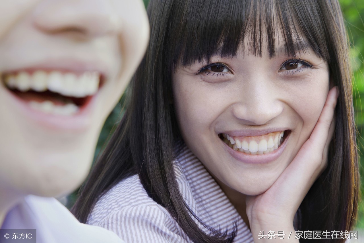 为什么经常笑的人，也会得抑郁症？5个方法治疗微笑抑郁症