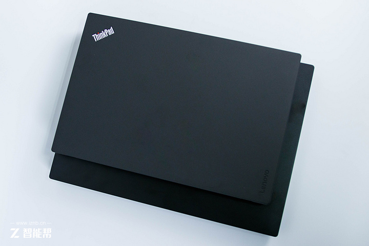灰黑色商務接待小助手，ThinkPad A275 全方位賞析