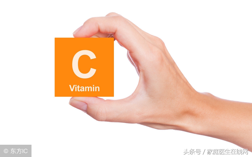 还在吃维生素C泡腾片？这3种水果维生素含量高，还便宜