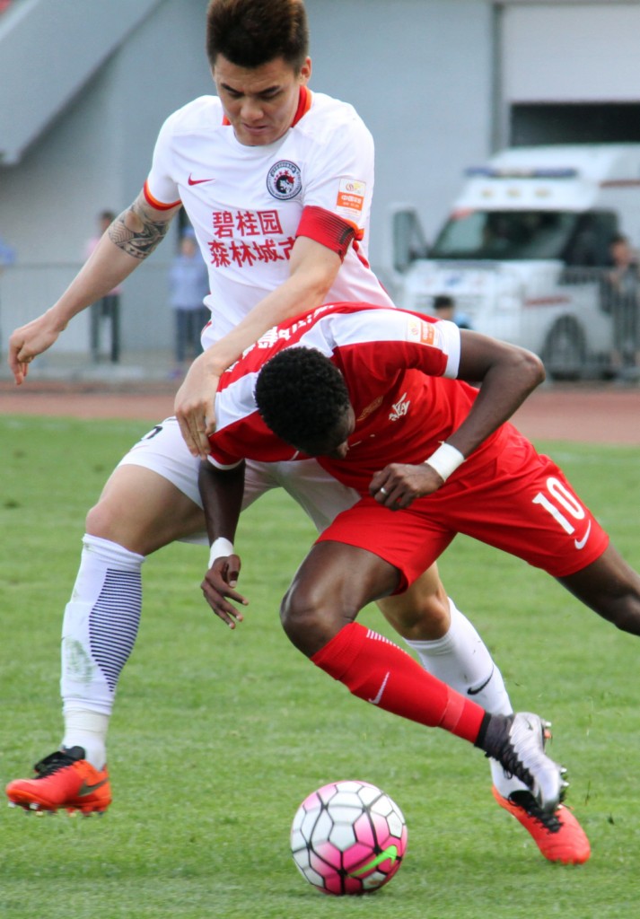 足球——中超:延边富德胜辽宁宏运