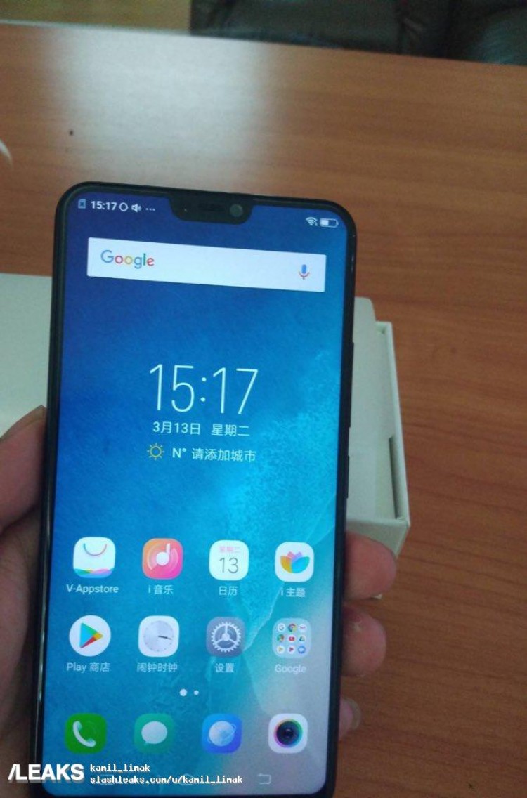 vivo V9真机再曝出：小流海，大下巴