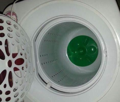 家里洗衣机好好地不能甩干？竟是因为这，原来大家都洗错衣服了！