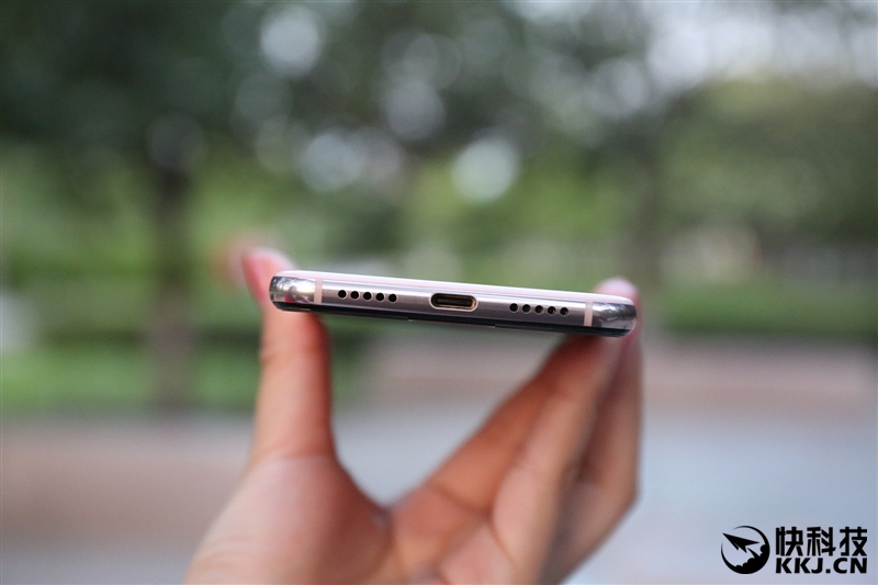 徠卡雙攝封神之作！HUAWEI P20評測：漸變結構色不可自拔