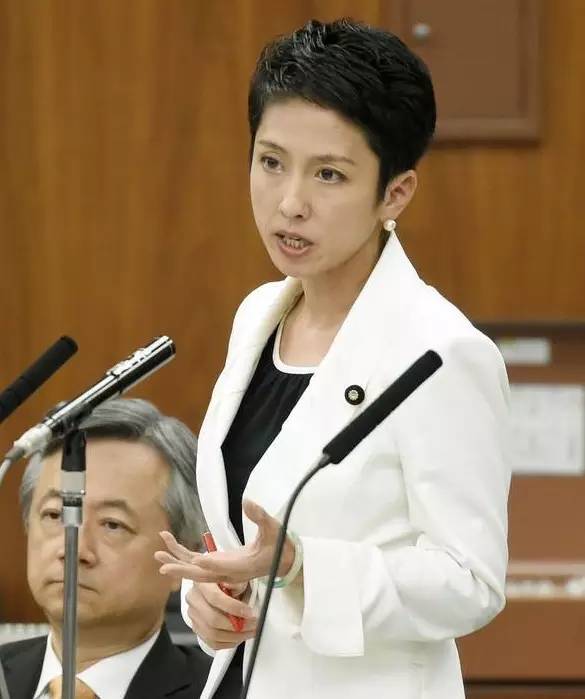 东京“市长”热门人选、华裔女议员莲舫为何弃选？集中精力斗安倍