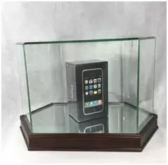 第一代iPhone值2.5万美元！家里有这种物品你也就发财了！