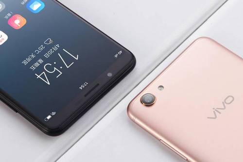 质价比极高 vivo Y71中档销售市场又一大作