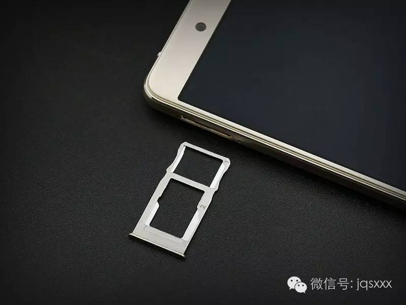 真机神评论大屏幕大量回绝每日充 nubia Z11 Max测评