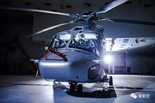视觉｜AC352直升机多角度靓照一览
