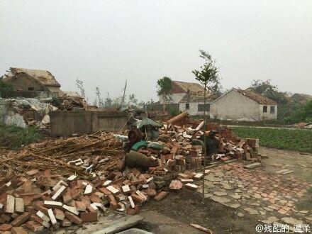 江苏盐城龙卷风致51人亡多人伤