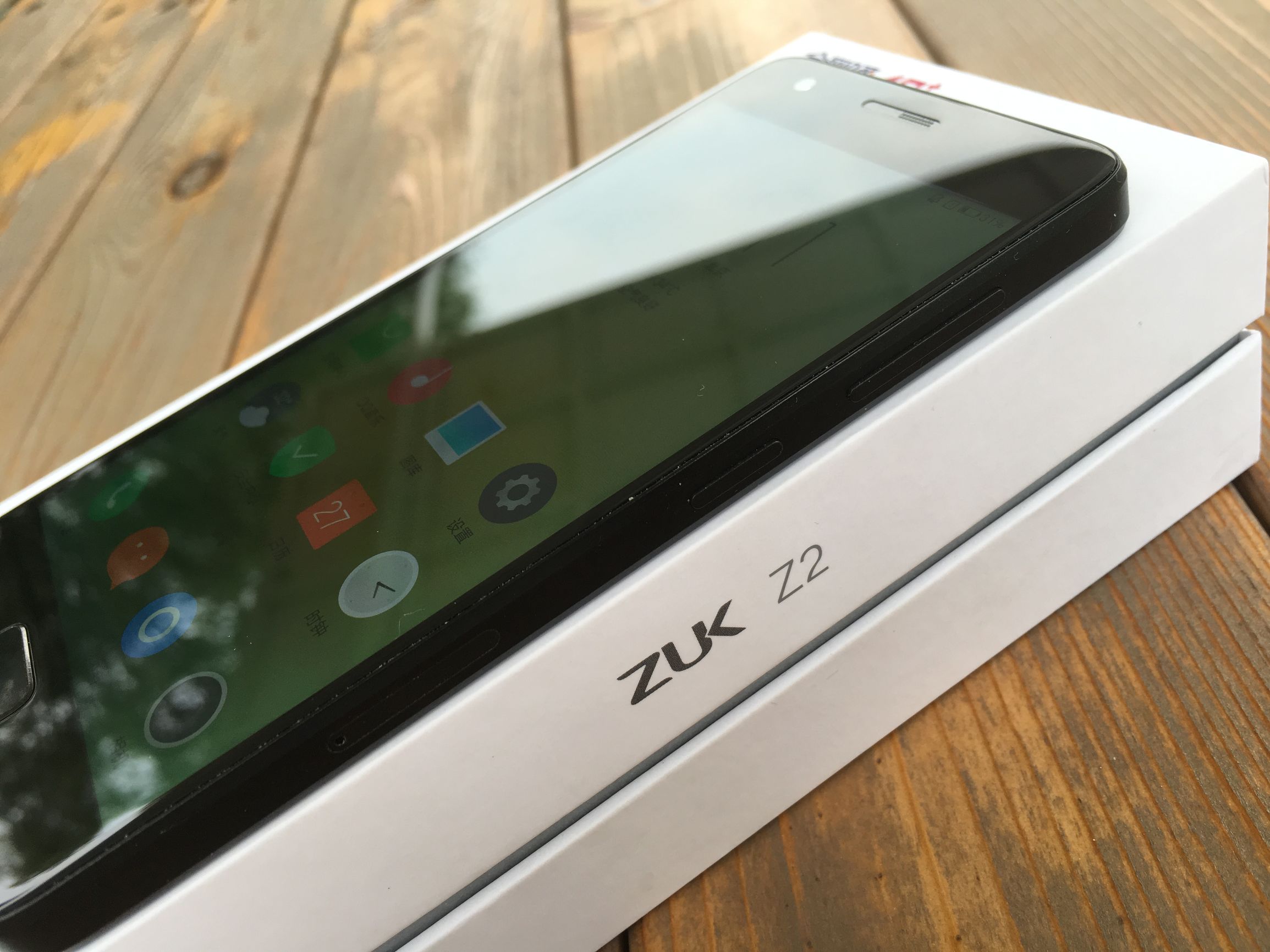 萃取便是精粹？ ZUK Z2入门感受