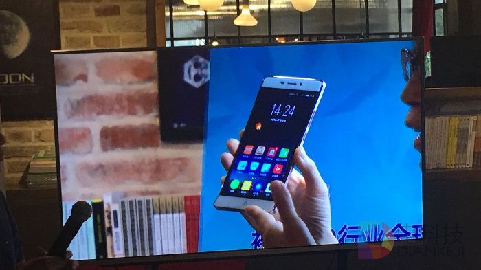 三维 V5手机上颠复传统式：用3D手机看中国好声音体会到底怎样？