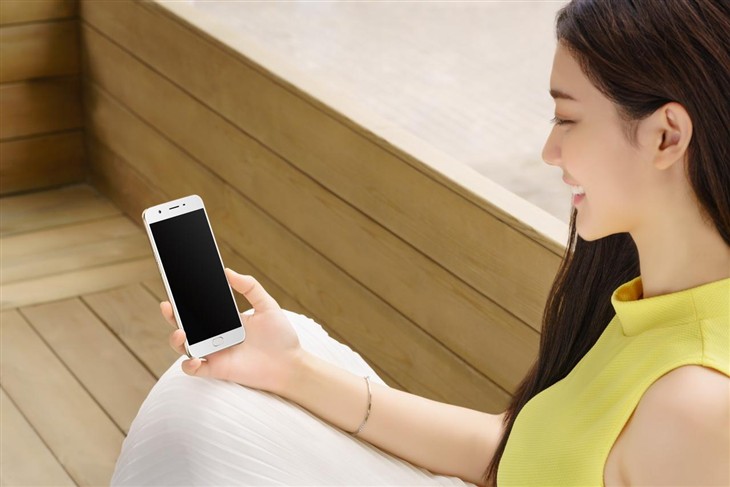 金属材料大屏幕正脸指纹识别 OPPO A59官方网图赏