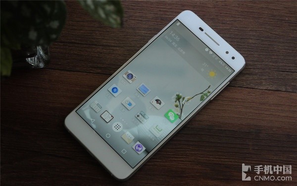 雅致外型/全新升级成长 TCL 750宣布公布