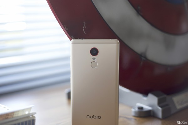 大屏高续航，nubia Z11 Max 深度体验