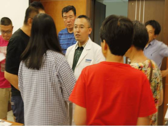热点 | 中国医学科学院肿瘤医院-肺癌知识患教讲座，抗癌卫士受邀参加！