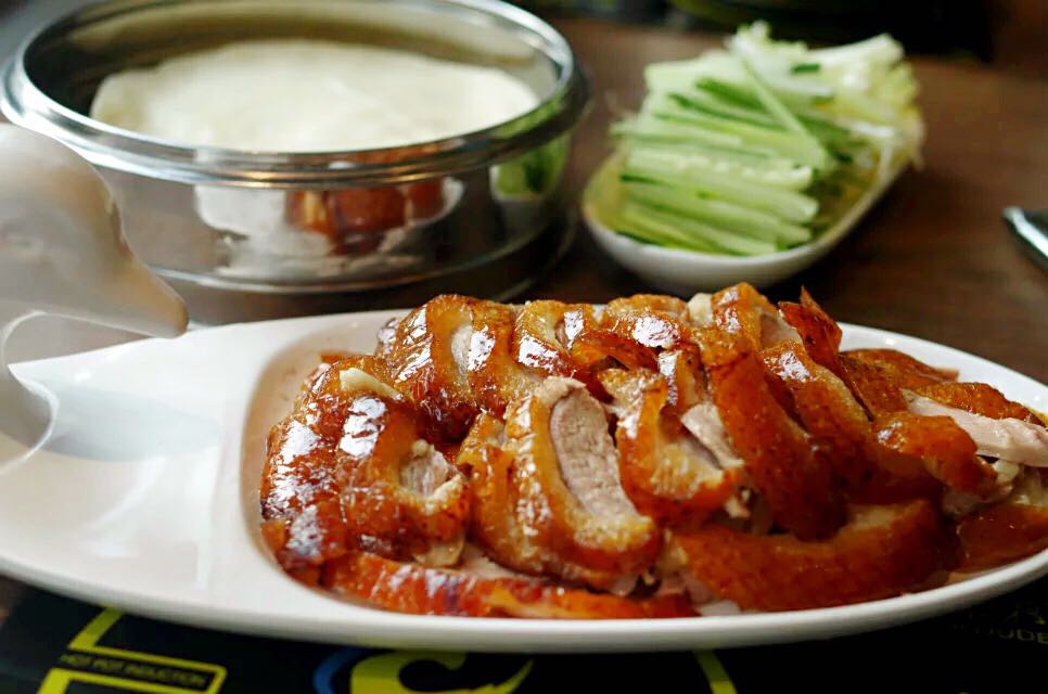重庆最好吃的烤鸭，原来人均只要40元，果木烤鸭，味道超棒