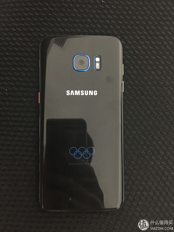 全新奥运会版！三星 Galaxy S7 edge 首晒拆箱！