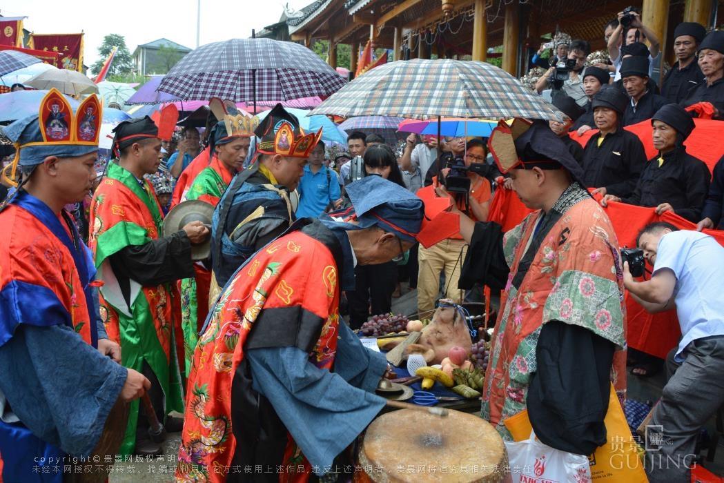 贵州锦屏：侗族同胞欢度六月尝新节