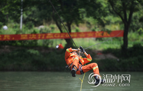练精兵护航G20 温州消防支队开展防汛实战演练