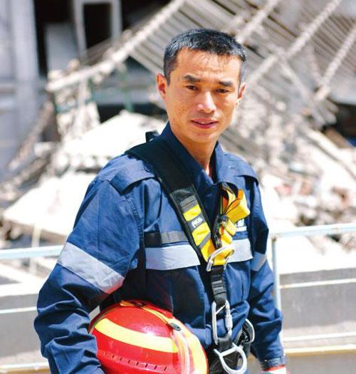 国家地震紧急救援队队员王念法:为了废墟下的生命