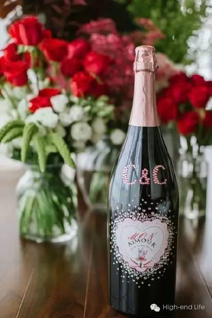 陈晓陈妍希大婚网络点击超10亿丨到底有