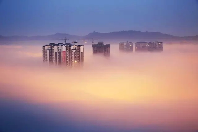 重庆那些美哭的雾，都是霾惹得祸