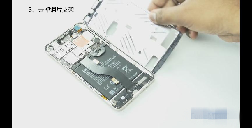 乐视手机Le 1s从零拆卸换屏幕更换电池实例教程