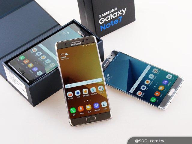 三星Galaxy Note 7开箱速览 3D曲面设计外观靓