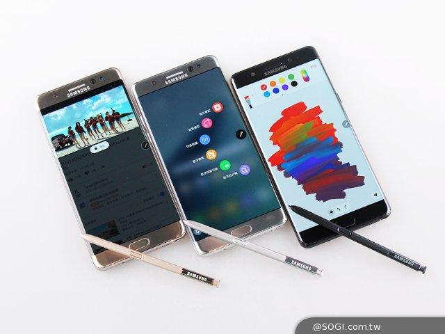 三星Galaxy Note 7开箱速览 3D曲面设计外观靓