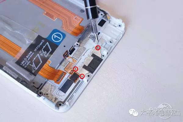 vivo X7 Plus拆解：做工扎实 细节不错