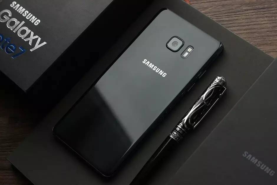 安卓手机王很少讲过，三星Galaxy Note7高清图片赏